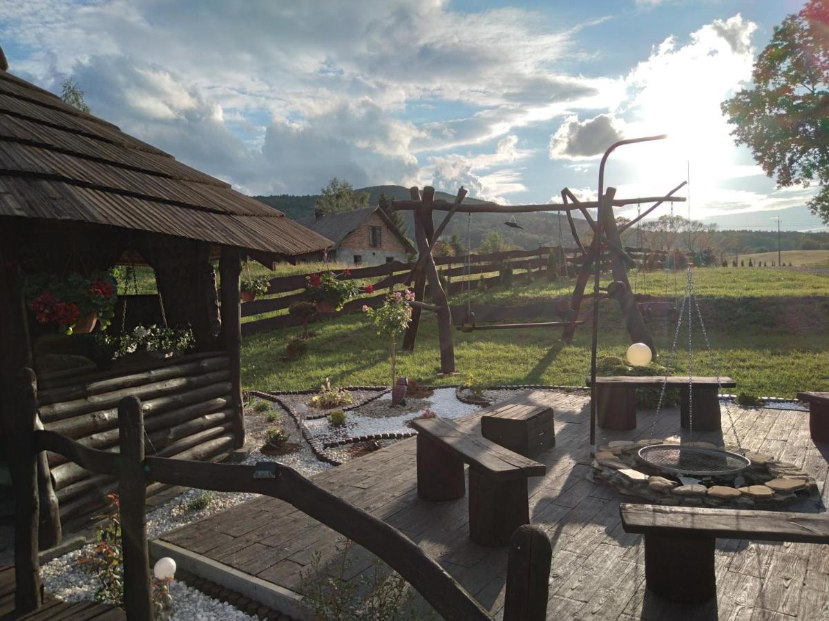 Domek Na Prerii Villa Ustrzyki Dolne Exterior photo